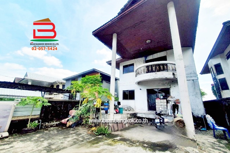 LINE_ALBUM_011143 ม.ร่มฤดี น่มเกล้า_251011_4