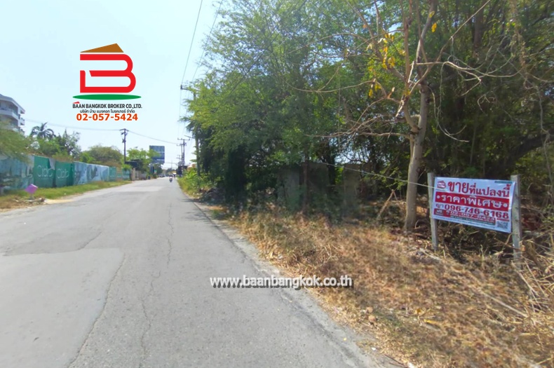 ที่ดินเปล่า เนื้อที่ 1-3-73 ไร่ ถนนรังสิต-นครนายก 49 (ใกล้โรงเรียนโชคชัยรังสิต) ตำบลประชาธิปัตย์ อำเภอธัญบุรี จังหวัดปทุมธานี