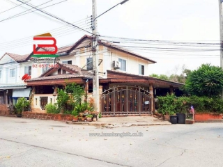 10556, ทาวน์เฮาส์ 2 ชั้น หลังมุม โครงการ พฤกษา 44 (คลอง 2) เนื้อที่ 35.6 ตรว. ซ.รังสิต-นครนายก 31 ถนนรังสิต-นครนายก ต.คลองสอง อ.คลองหลวง จ.ปทุมธานี