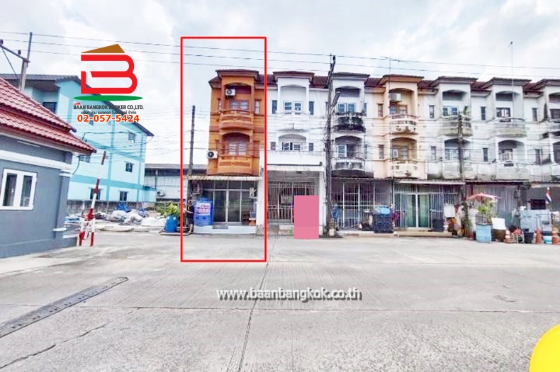 ทาวน์เฮาส์ หมู่บ้านฉัตรณรงค์ วิลล่า 5 เนื้อที่ 16 ตร.ว (สามแยกไฟแดง ถนนเส้นปท. 3004) ถนนลำลูกกา ตำบลบึงคำพร้อย อำเภอลำลูกกา ปทุมธานี