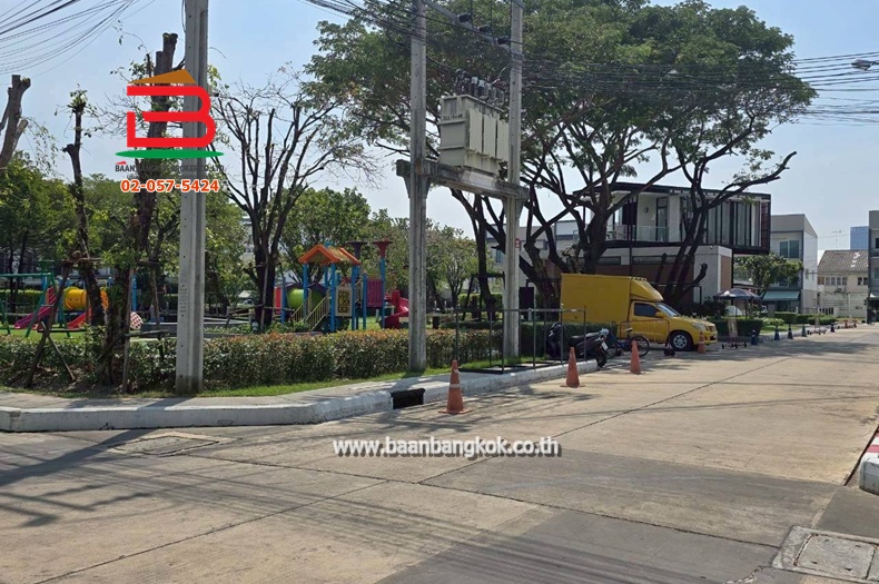 LINE_ALBUM_No.11561_260217_3