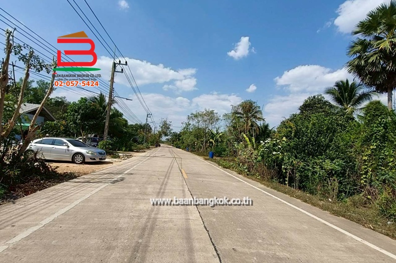 LINE_ALBUM_N.11611LD332ตร.ว. อำเภอบ่อทอง จังหวัดชลบุรี_260209_2