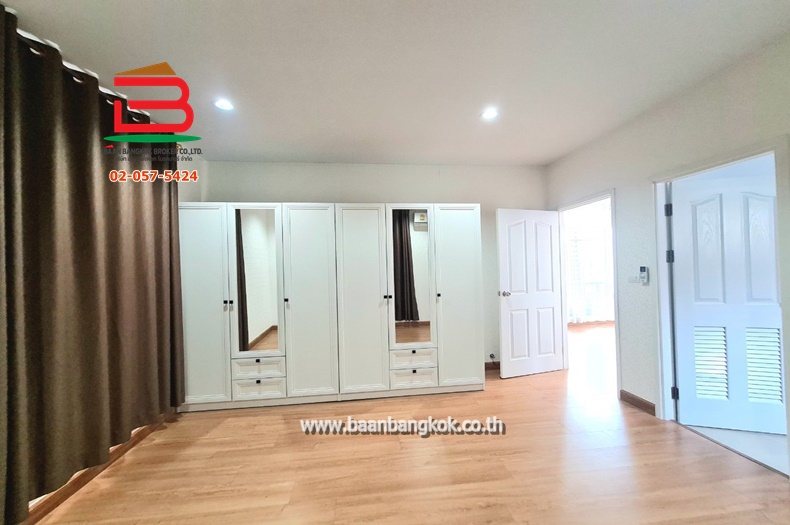 LINE_ALBUM_09235ม.ภัสสร สาย 4 พุทธมณฑล 65.5ตรว หลังมุม_๒๔๐๒๒๐_16