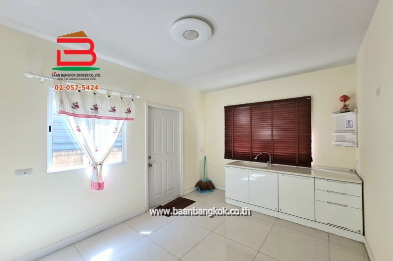 LINE_ALBUM_09235ม.ภัสสร สาย 4 พุทธมณฑล 65.5ตรว หลังมุม_๒๔๐๒๒๐_31