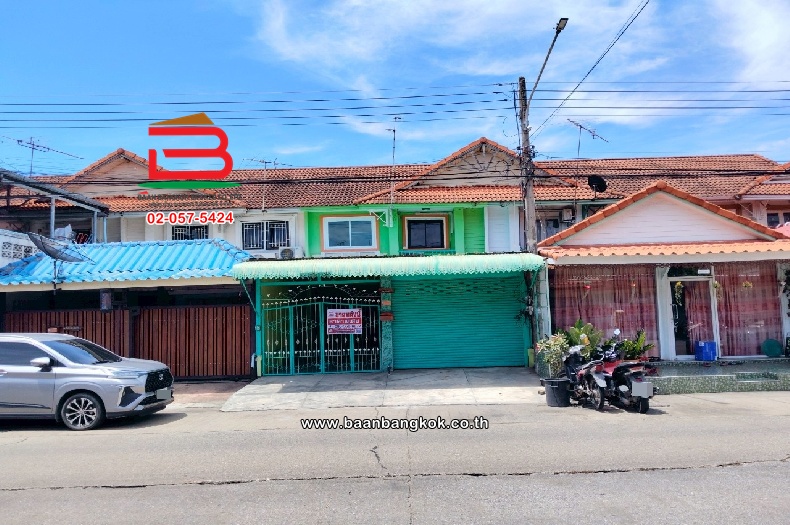 ทาวน์เฮาส์ หมู่บ้านพฤกษา 11 คลอง 3 เนื้อที่ 24.2 ตร.ว (ใกล้ตลาดเจริญผล) ตำบลคลองสาม อำเภอคลองหลวง ปทุมธานี  