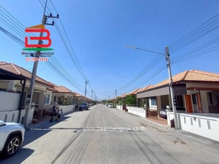 LINE_ALBUM_No.011381บ.ด68ตรว.บ้านฐานมั่นคง 15 คลองหลวง [ต้น]_251201_11