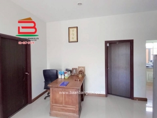 LINE_ALBUM_No.011381บ.ด68ตรว.บ้านฐานมั่นคง 15 คลองหลวง [ต้น]_251201_13