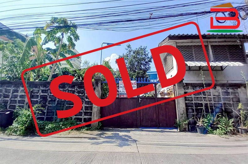 ที่ดินพร้อมสิ่งปลูกสร้าง ซอยรัชดาภิเษก 32 แยก 1 เนื้อที่ 264 ตรว. (ใกล้ศาลอาญาศาลแพ่งรัชดา) ถนนรัชดาภิเษก แขวงจันทรเกษม เขตจตุจักร
