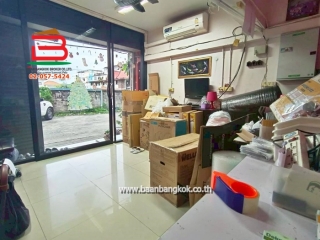 LINE_ALBUM_No.11276 อาคารพาณิชย์ ลาดพร้าว_251208_15