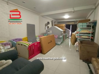 LINE_ALBUM_No.11276 อาคารพาณิชย์ ลาดพร้าว_251208_19