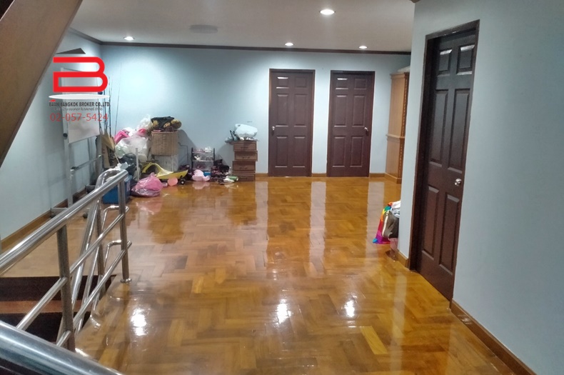 12LINE_ALBUM_No.06913ตึกตลาดสี่มุมเมืองซอย11ข90ตรว_211105_1413