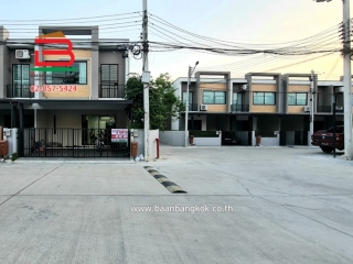 LINE_ALBUM_09852ต่อม.เอสเกต 24.9ตรว.ปทุมธานี_241104_35