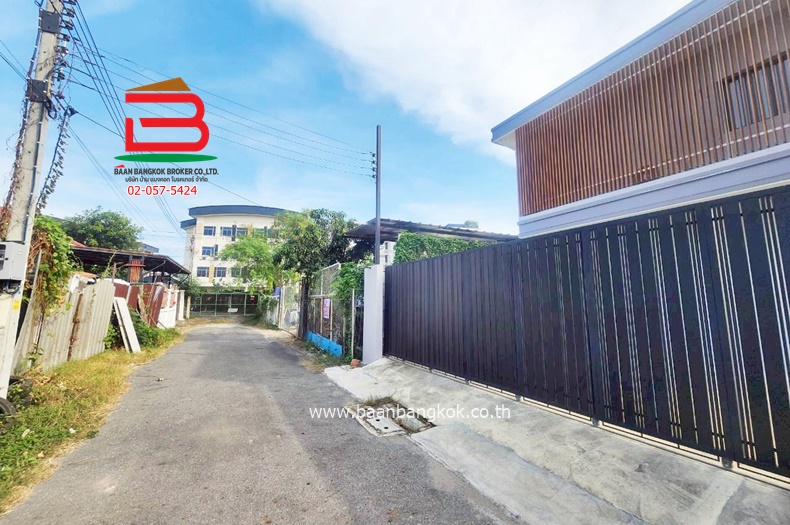 LINE_ALBUM_No.011264 ที่ดินเปล่า105 ตรว.ซ.โกสุมรวมใจ20_251201_6