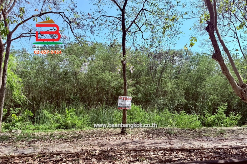 ที่ดินเปล่า อยู่ติดกับ เฮลสปาร์ แอนด์รีสอร์ท เนื้อที่ 5-1-29 ไร่ (ใกล้น้ำตกมวกเหล็ก) ถนนมิตรภาพ ตำบลมวกเหล็ก อำเภอมวกเหล็ก จังหวัดสระบุรี