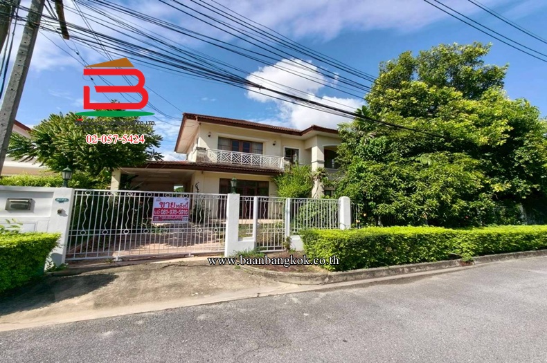 บ้านเดี่ยว หมู่บ้านนันทวัน วัชรพล (สุขาภิบาล 5 ซอย 28) เนื้อที่ 113.3 ตรว. ใกล้Big C สุขาภิบาล 5 ถนนสุขาภิบาล 5 แขวงท่าแร้ง เขตบางเขน