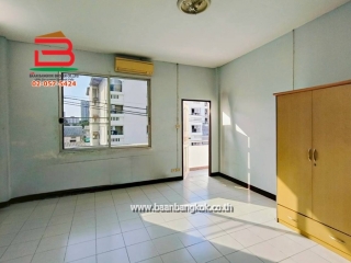 LINE_ALBUM_N.11310 บ้าน+ตึกห้องเช่า 56 ตารางวางามมวล 9 แยก 2_251224_11