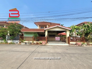 10746, บ้านเดี่ยว หมู่บ้าน สายไหมริมชล 1 เนื้อที่ 56 ตรว. ถนนสายไหม เขตสายไหม กรุงเทพฯ