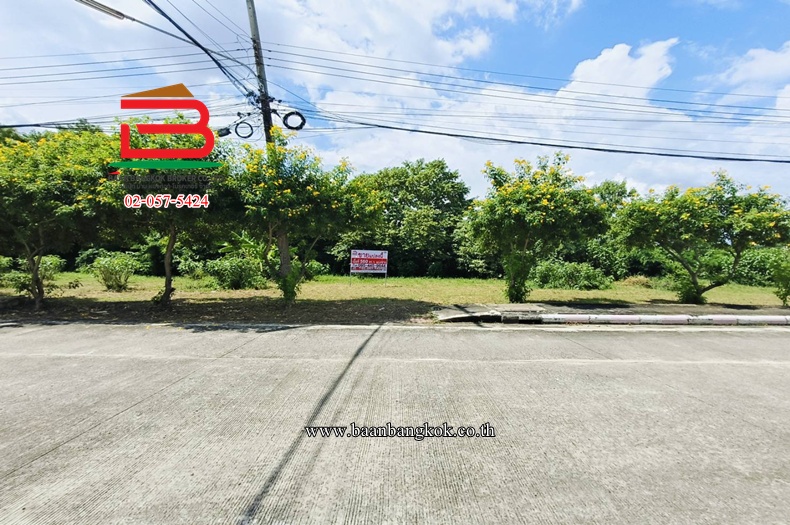 ที่ดินเปล่า หมู่บ้าน สราญธร คลอง 4 เนื้อที่ 1-1-60 ไร่ ใกล้โลตัสคลอง 4 ตำบลบึงยี่โถ อำเภอธัญบุรี จังหวัดปทุมธานี