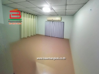 LINE_ALBUM_09777_240925_4