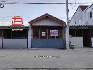 11244, ทาวน์เฮาส์ ซอยไสวประชาราษฎร์ 7 เนื้อที่ 16.6 ตร.ว (ใกล้ตลาดเอซีคลอง 4) ตำบลลาดสวาย อำเภอลำลูกกา ปทุมธานี   