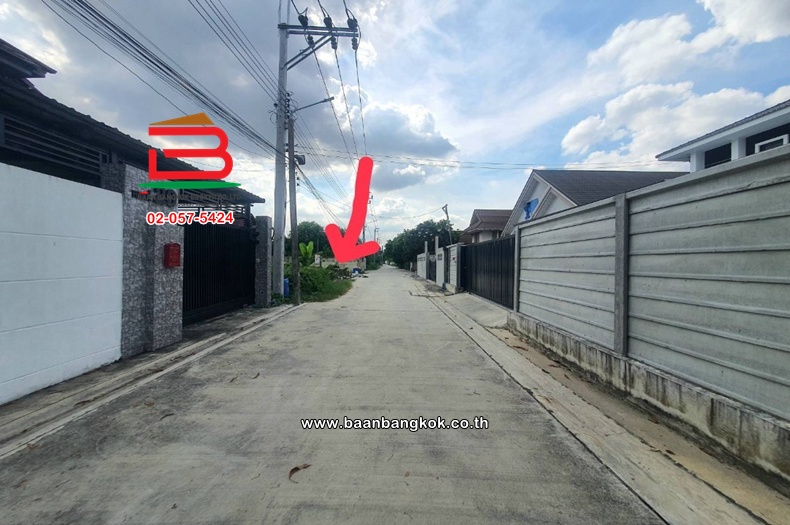 LINE_ALBUM_No.09857 ที่ดินเปล่า รามอินทรา65 แยก 2-6_241021_10