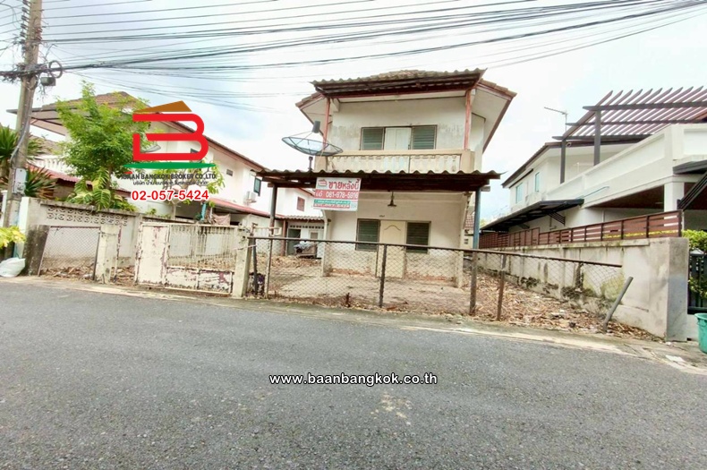 บ้านเดี่ยว หมู่บ้าน อัมรินทร์นิเวศน์ 3 ผัง 1 เนื้อที่ 43 ตร.ว. ซอยสายไหม 13, ใกล้ตลาดเอซีสายไหม แขวงสายไหม เขตบางเขน     