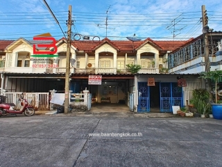 10441, ทาวน์เฮาส์ หมู่บ้าน อรุณธร ออเงิน (สุขาภิบาล 5 ซอย 45) เนื้อที่ 17 ตรว. ถนนสุขาภิบาล 5 แขวงออเงิน เขตบางเขน กรุงเทพฯ