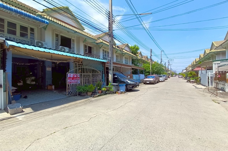 LINE_ALBUM_No.010579หมู่บ้านพฤกษา13เลียบคลองสาม_250425_16