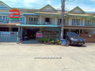 10579, ทาวน์เฮาส์ หมู่บ้าน พฤกษา 13 เนื้อที่ 18.1 ตรว. ถนนรังสิต-นครนายก ตำบลคลองสาม อำเภอคลองหลวง จังหวัดปทุมธานี