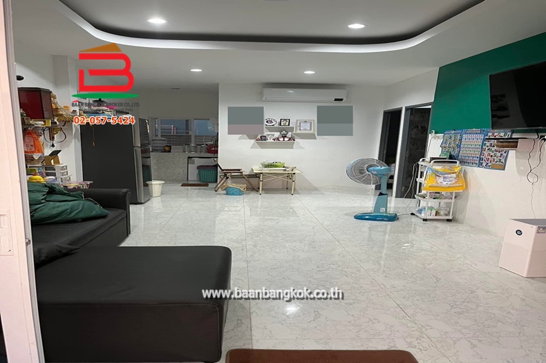 LINE_ALBUM_No.10396_250428_13