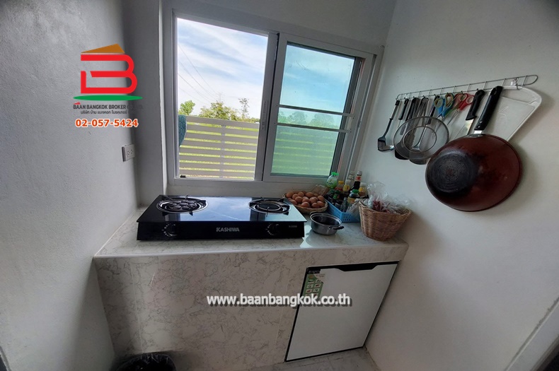 LINE_ALBUM_No.10396_250428_3
