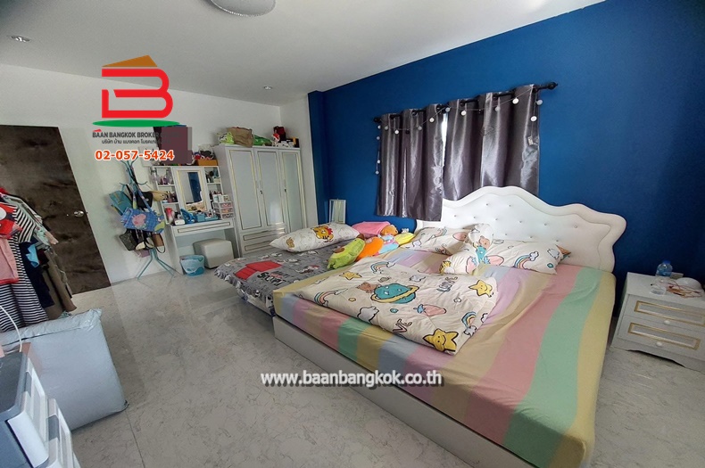 LINE_ALBUM_No.10396_250428_4