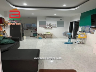 LINE_ALBUM_No.10396_250428_13