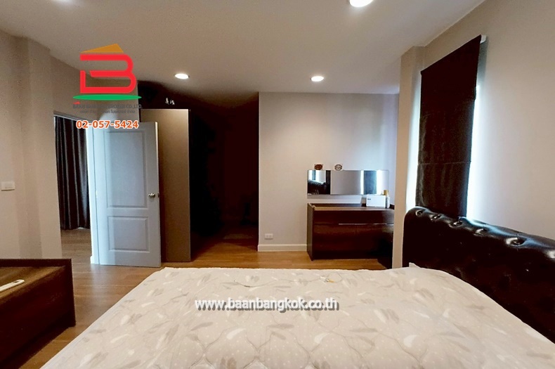 LINE_ALBUM_No.10657 H.มบ.ไลฟ์บางกอกฯ55.7 ว้า (เอ๋)_250513_13