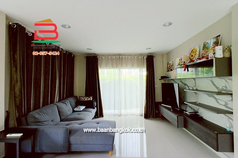 LINE_ALBUM_No.10657 H.มบ.ไลฟ์บางกอกฯ55.7 ว้า (เอ๋)_250513_22