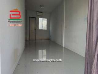 LINE_ALBUM_03695_250519_3