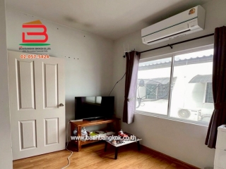 LINE_ALBUM_No.10751 TH.มบ.เดอะคัลเลอร์ฯ33.8 ว้า(เอ๋)_250602_16