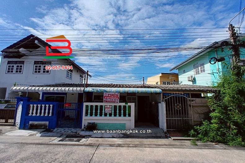 ทาวน์เฮาส์ เนื้อที่ 14 ตร.ว. ซอยลำลูกกา 41, ใกล้รถไฟฟ้าสายสีเขียว(สถานีคูคต) ถนนพหลโยธิน ตำบลคูคต อำเภอลำลูกกา ปทุมธานี  