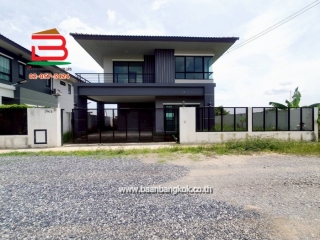 10720, บ้านเดี่ยว เนื้อที่ 50 ตรว. ถนนประชาสำราญ ใกล้บ้านเอื้ออาทรประชาสำราญ แขวงคลองสิบสอง เขตหนองจอก กรุงเทพมหานคร