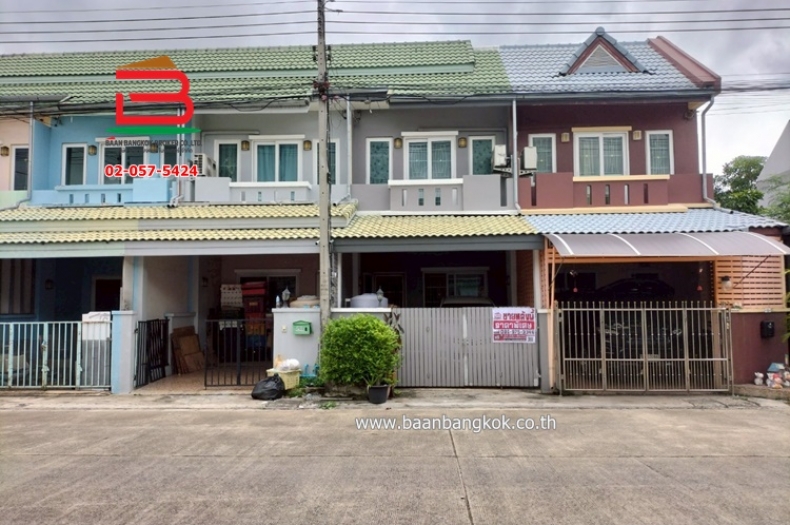 ทาวน์เฮาส์ หมู่บ้าน สินทรัพย์ 1 เนื้อที่ 17 ตรว. ถนนรังสิต-นครนายก 78 ตำบลบึงยี่โถ อำเภอธัญบุรี จังหวัดปทุมธานี