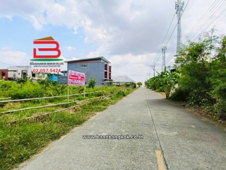 LINE_ALBUM_N.010784 ที่ดินลำลูกกา45นุ้ย_250804_9