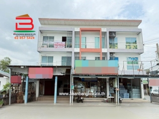 10635, ทาวน์โฮม หมู่บ้าน มโนรมย์ 5 เนื้อที่ 30.6 ตรว. ถนนหทัยราษฎร์ แขวงสามวาตะวันตก เขตคลองสามวา กรุงเทพมหานคร