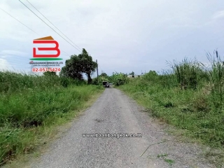 LINE_ALBUM_No.011232ที่ดินเปล่า 75 ตรว.ชุมชนสุสวาส 2 [ ตาน ]_251015_19