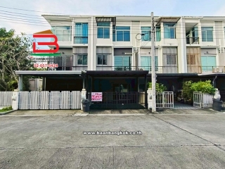 11193, ทาวน์เฮาส์ หมู่บ้าน The Metro รัตนาธิเบศร์ ไทรม้า เนื้อที่ 18.7 ตร.ว ทำเลดี ใกล้ BTS สถานีไทรม้า ตำบลไทรม้า อำเภอเมืองนนทบุรี จังหวัดนนทบุรี