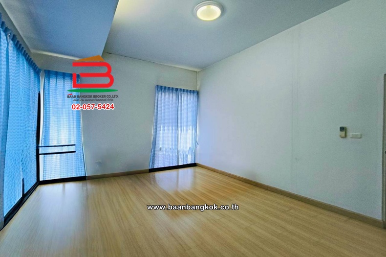 LINE_ALBUM_N. 11304 ทาวน์เฮ้าส์หมู่บ้านแกรนดิตี้ บางบัวทอง_251027_2