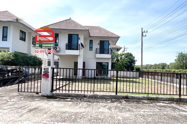 บ้านเดี่ยว เนื้อที่ 102 ตร.ว. โครงการ ดิเออเบิร์น รังสิต-นครนายก คลอง 15 ใกล้ปั้ม ปตท.คลอง 15 ถนนรังสิต-นครนายก ตำบลคลองใหญ่ อำเภอองครักษ์ นครนายก    