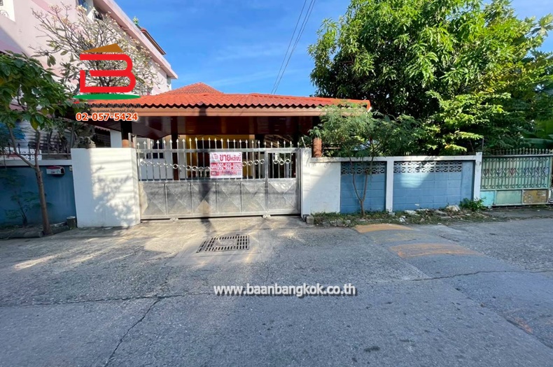 บ้านเดี่ยว 1 ชั้น ซอยรังสิต-นครนายก 6 (ใกล้ฟิวเจอร์พาร์รังสิต) เนื้อที่ 120 ตรว. อำเภอธัญบุรี จ.ปทุมธานี