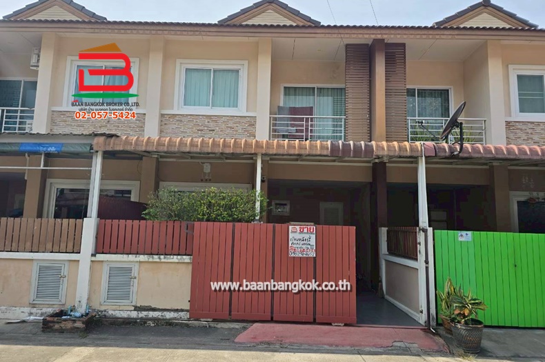 ทาวน์โฮม 2 ชั้น หมู่บ้าน PMC6 หนองใหญ่ 14 (ใกล้ตลาดหน่องใหญ่) เนื้อที่ 19.9 ตรว. ตำบลหนองปรือ อำเภอบางละมุง จังหวัดชลบุรี