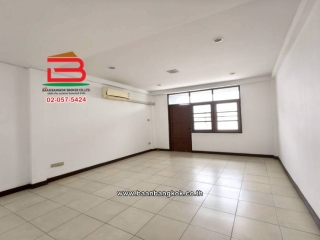 LINE_ALBUM_No.11354 SH. 3 คูหาสายไหม 38ให้เช่า67.2 ว้า (เอ๋)_251127_29