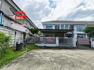 11283, ทาวน์เฮ้าส์ 2 ชั้น หมู่บ้านพฤกษาวิลล์ 55/1 (แฟชั่นไอส์แลนด์) เนื้อที่ 28.6 ตรว. แขวงบางชัน เขตคลองสามวา